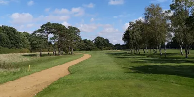 Club image Ifield Golf & Country Club