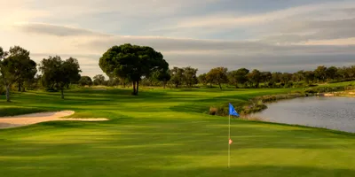 Club image Ribagolfe Lakes & Oaks