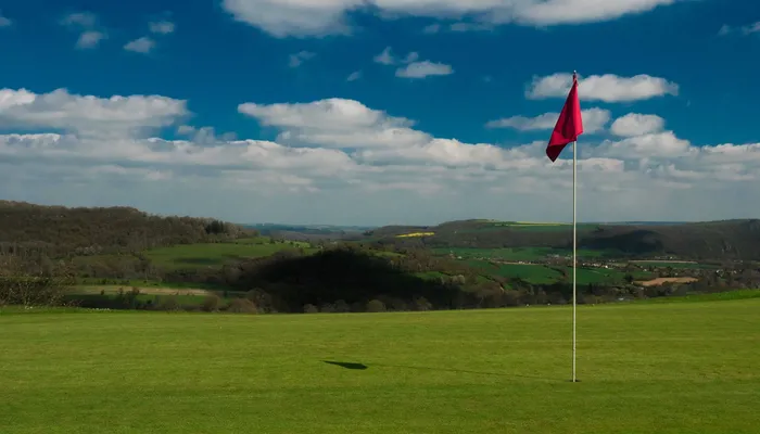 Golf De Clecy Cantelou (2026) | Abschlagszeiten und ...