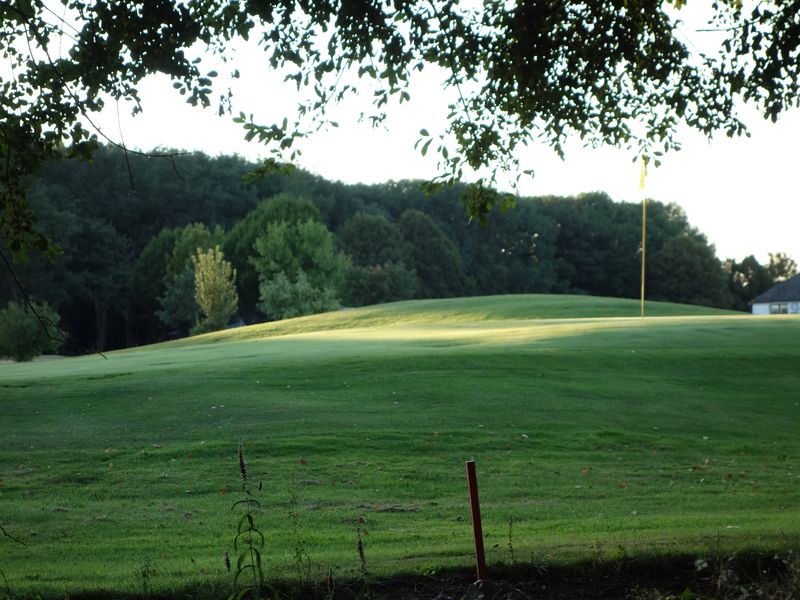 Golf De Loudun Fontevraud Domaine De Roiffé