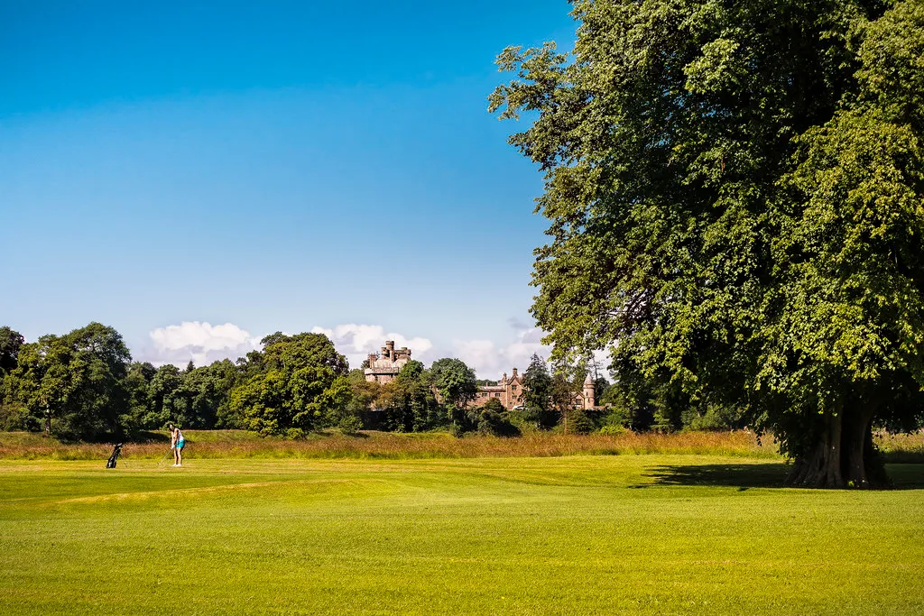 Hoddom Castle Golf Club
