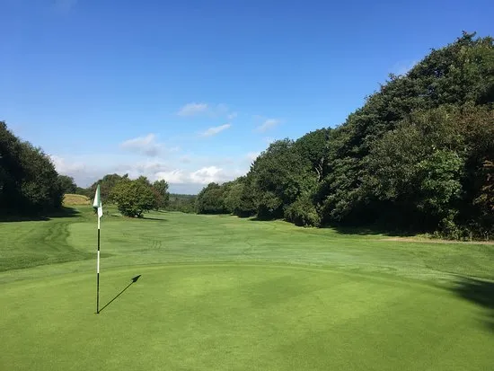 Tall Pines Golf Club