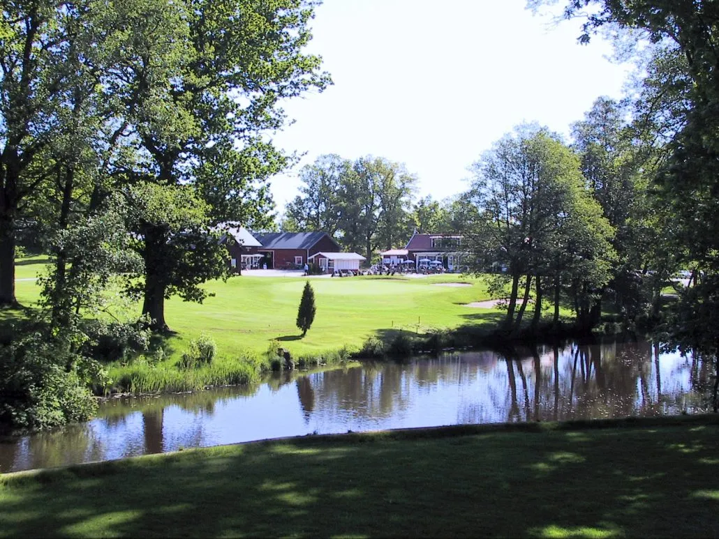 Ekarnas Golfklubb